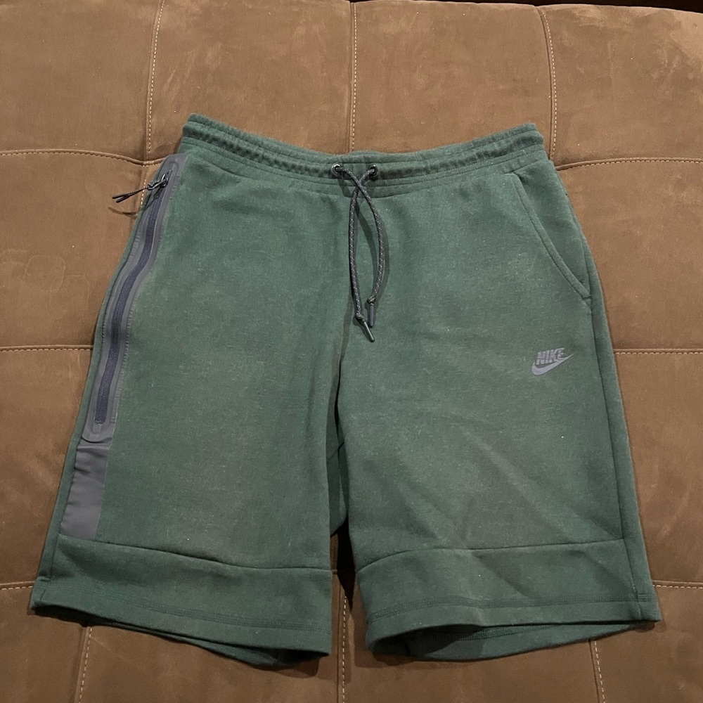 Nike OG Tech Fleece Shorts